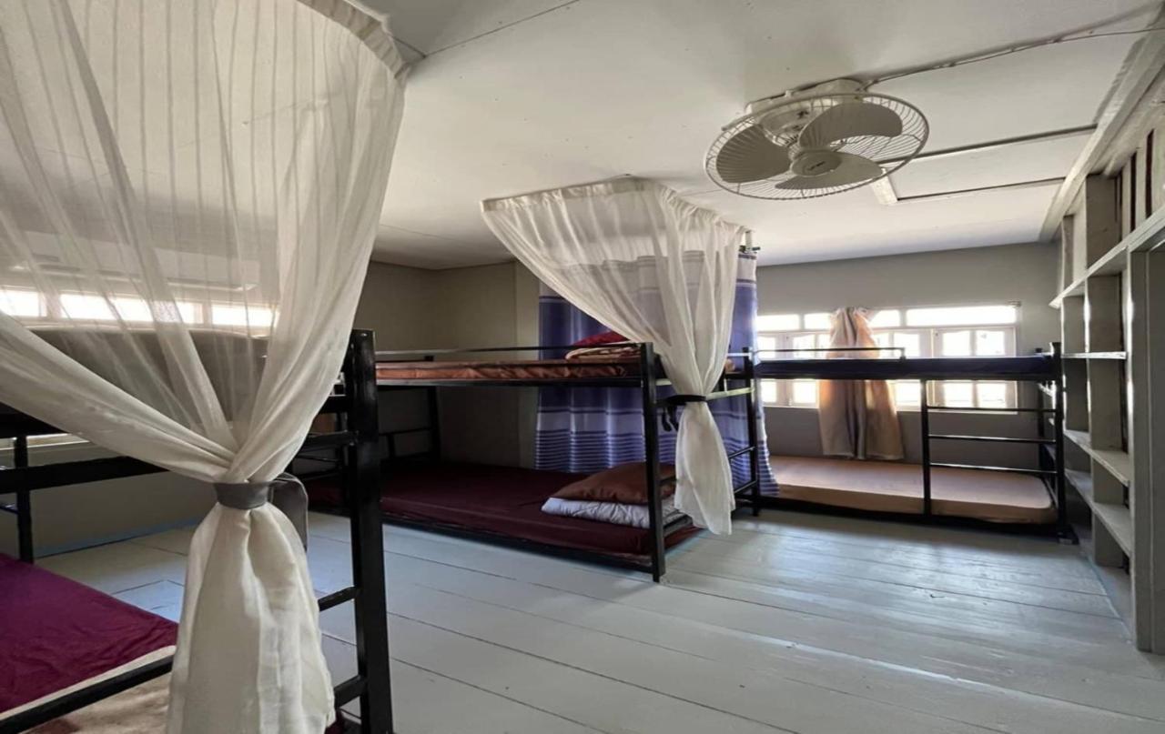 Vang Vieng Queen'S- Mountain View Hotel Esterno foto